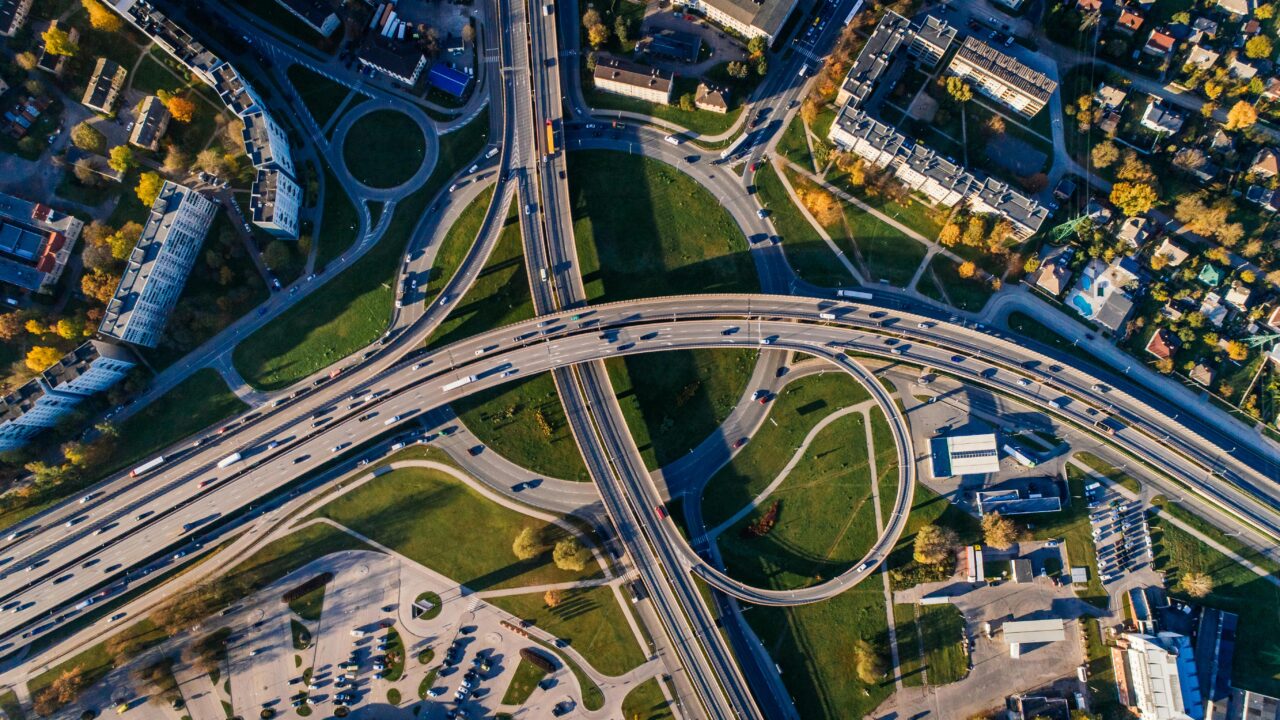 How Smart Cities Are Transforming Everyday Mobility