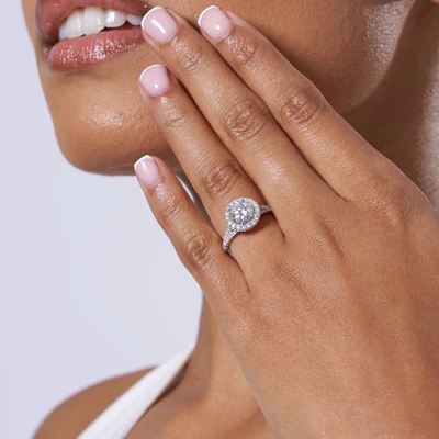 Women’s Engagement Rings